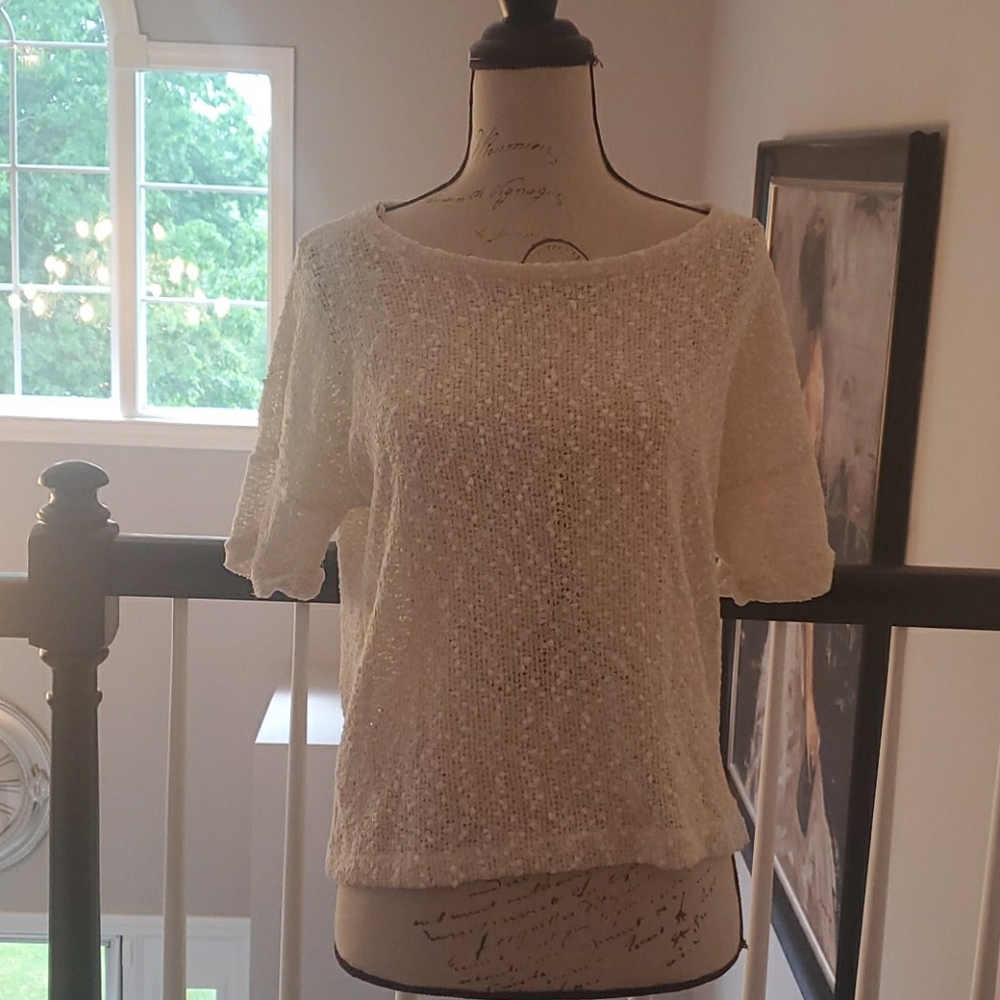 Off white short sleeve sweater
